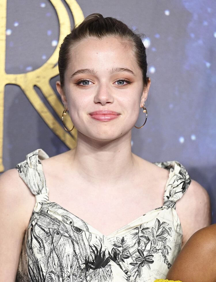 Шайло Джоли-Питт во время британской премьеры фильма «Вечные» в BFI IMAX Waterloo 27 октября 2021 года в Лондоне, Англия