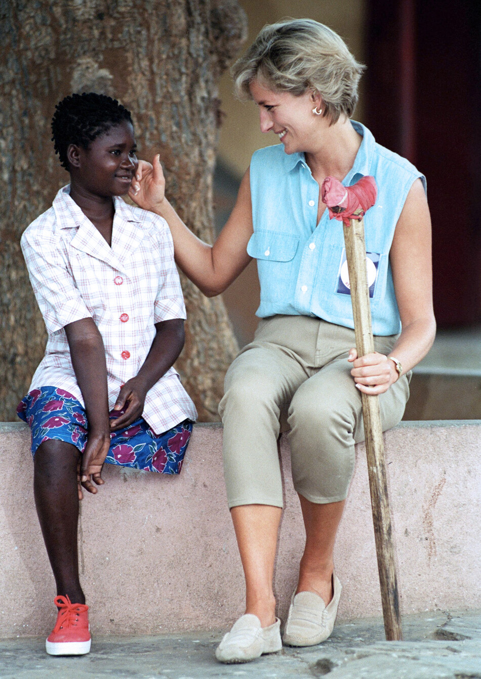 Принцесса Диана в Анголе январь 1997 г. фотограф Джон Стилуэлл