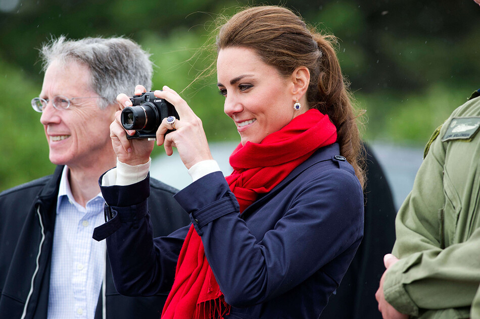 Kate_Middleton_photo_Camilla_Parker_Bowles_03_Mainstyle.jpeg