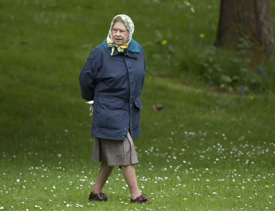 Почему принцессу Шарлотту на пасхальной службе сравнили с королевой Елизаветой II?