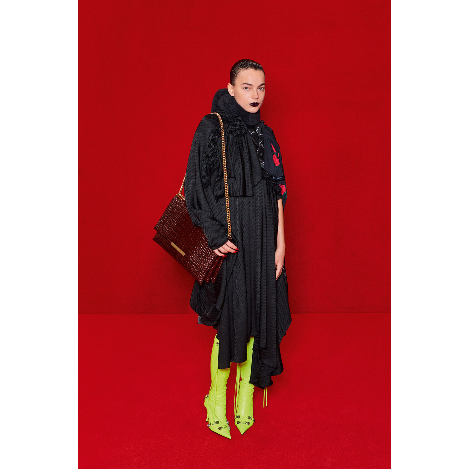 Фото Balenciaga весна-лето 2022 / Balenciaga Spring 2022 Ready-to-Wear collection