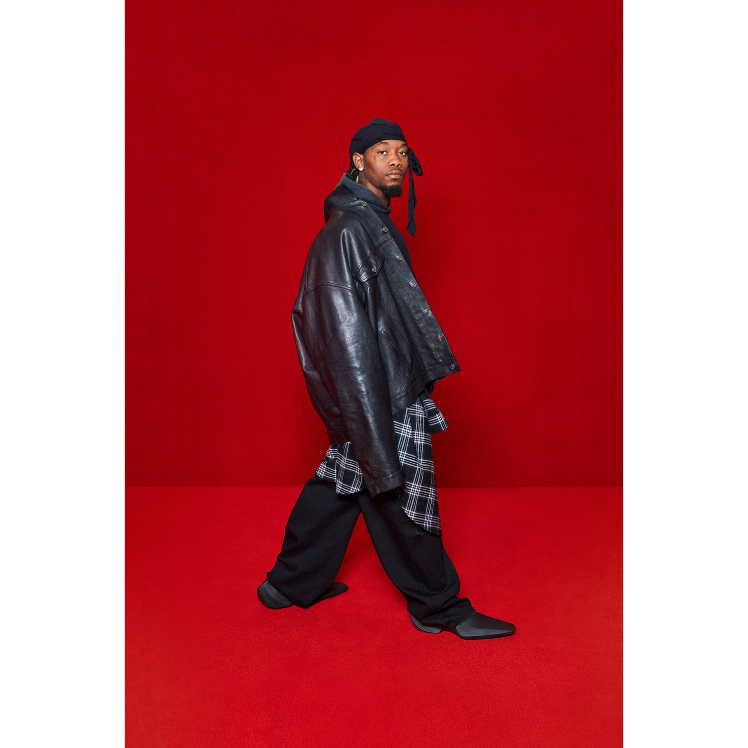 Фото Balenciaga весна-лето 2022 / Balenciaga Spring 2022 Ready-to-Wear collection