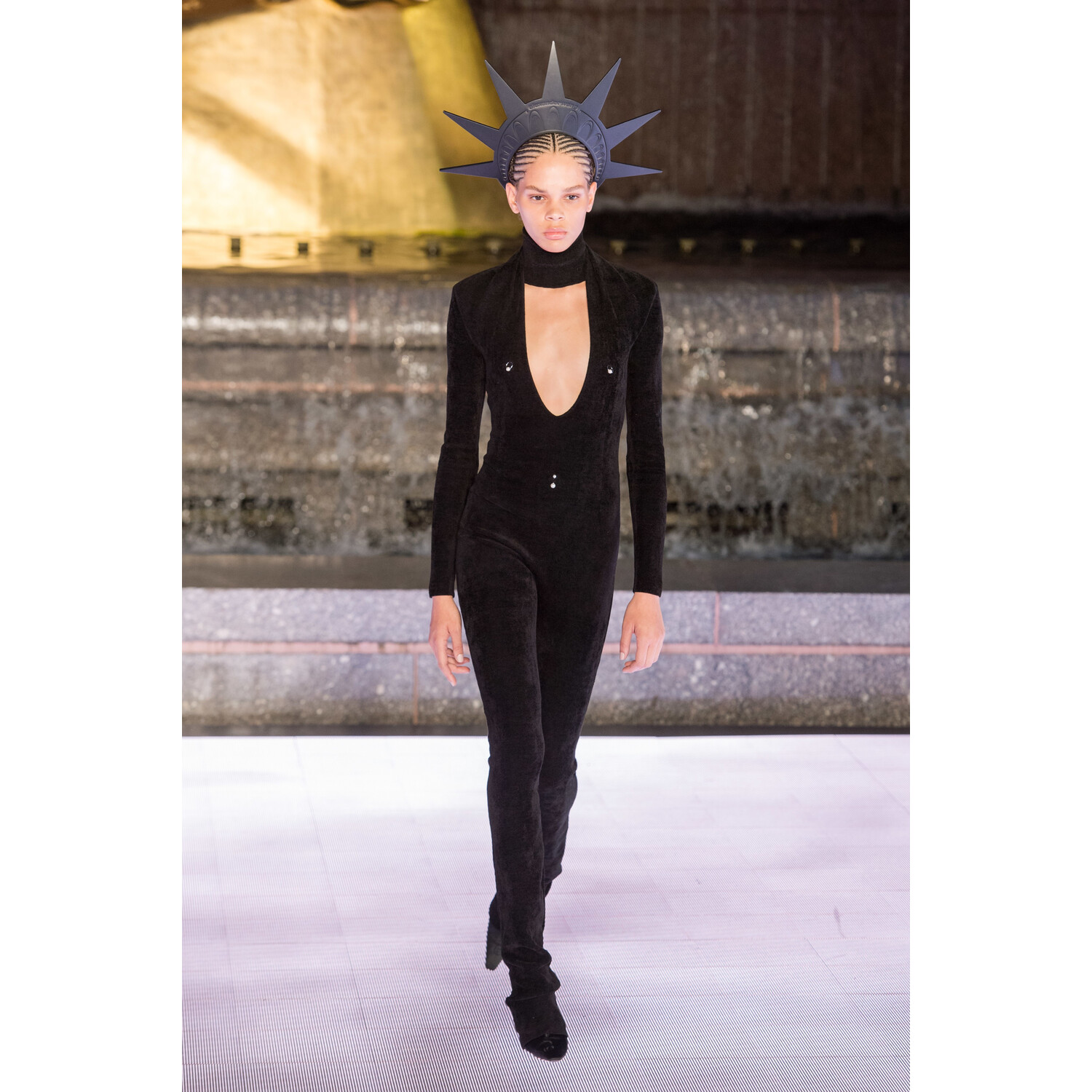 Фото Alexander Wang Spring 2020 Ready-to-Wear / Alexander Wang весна- лето 2020 / Неделя моды: Нью-Йорк