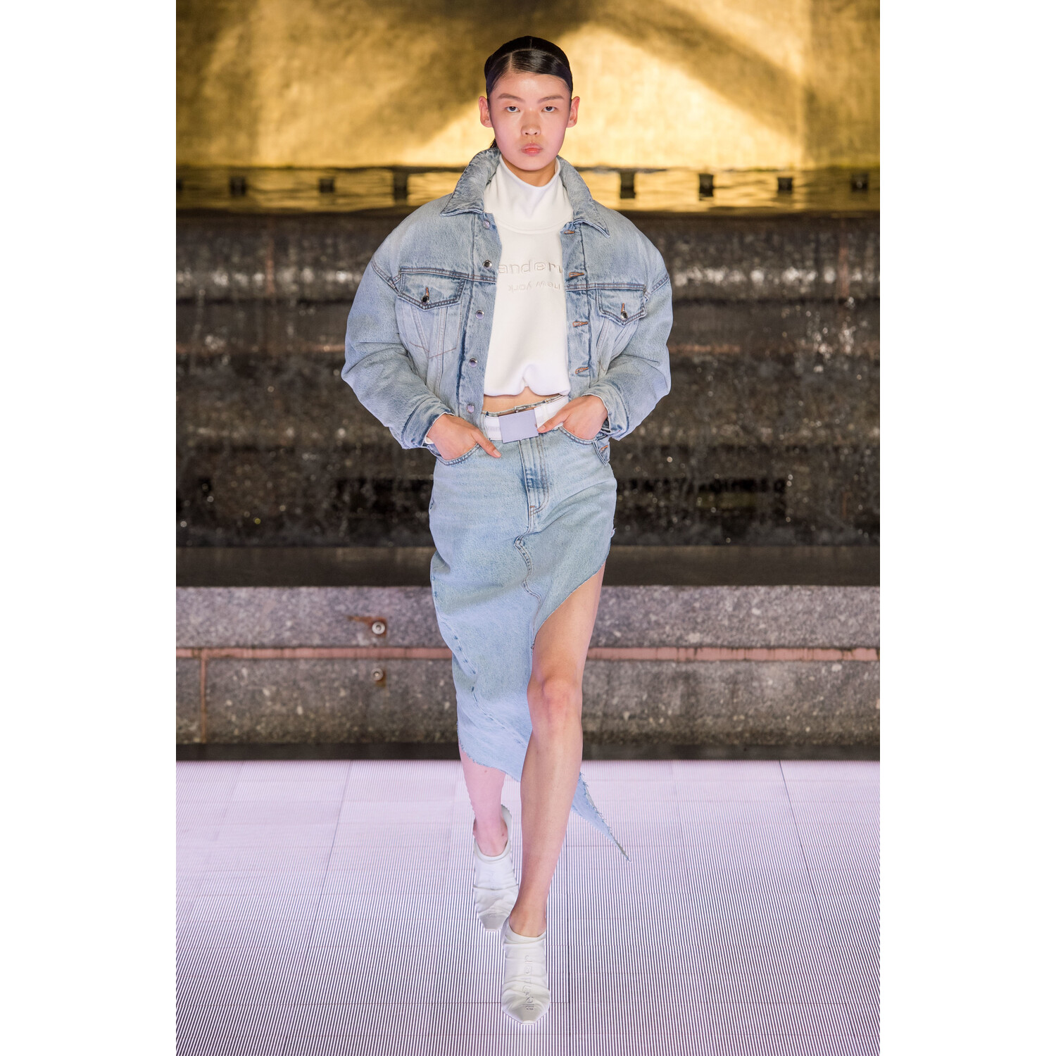 Фото Alexander Wang Spring 2020 Ready-to-Wear / Alexander Wang весна- лето 2020 / Неделя моды: Нью-Йорк