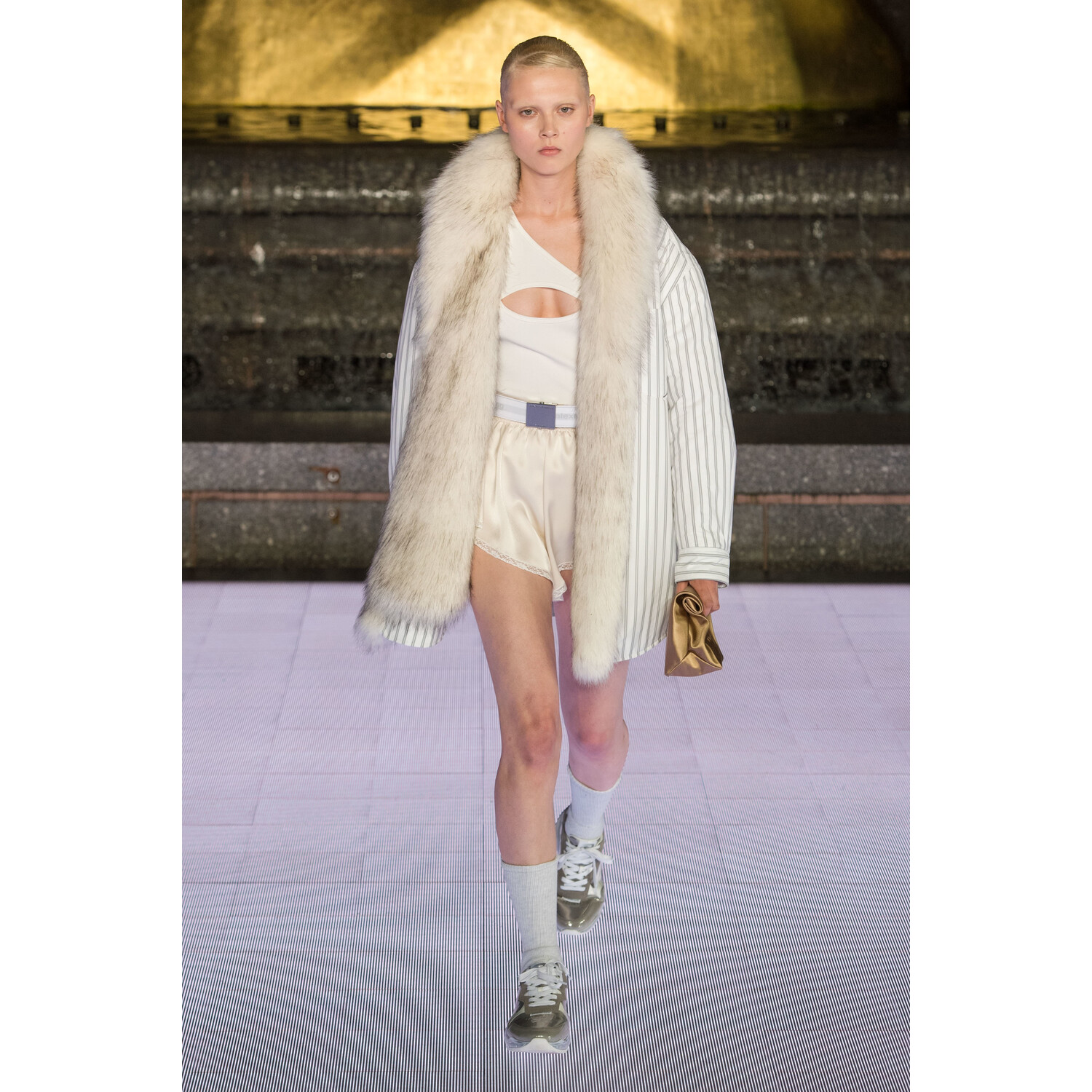 Фото Alexander Wang Spring 2020 Ready-to-Wear / Alexander Wang весна- лето 2020 / Неделя моды: Нью-Йорк