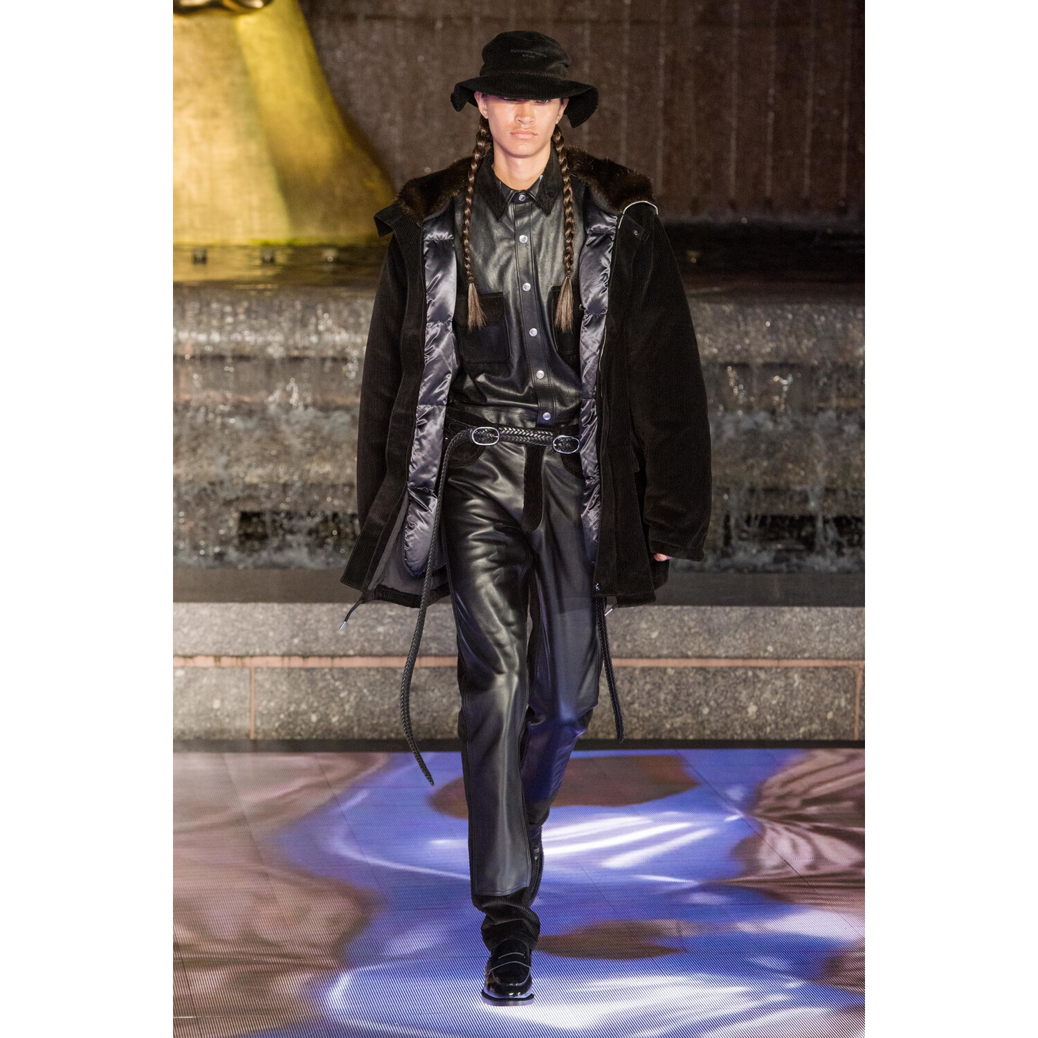 Фото Alexander Wang Spring 2020 Ready-to-Wear / Alexander Wang весна- лето 2020 / Неделя моды: Нью-Йорк