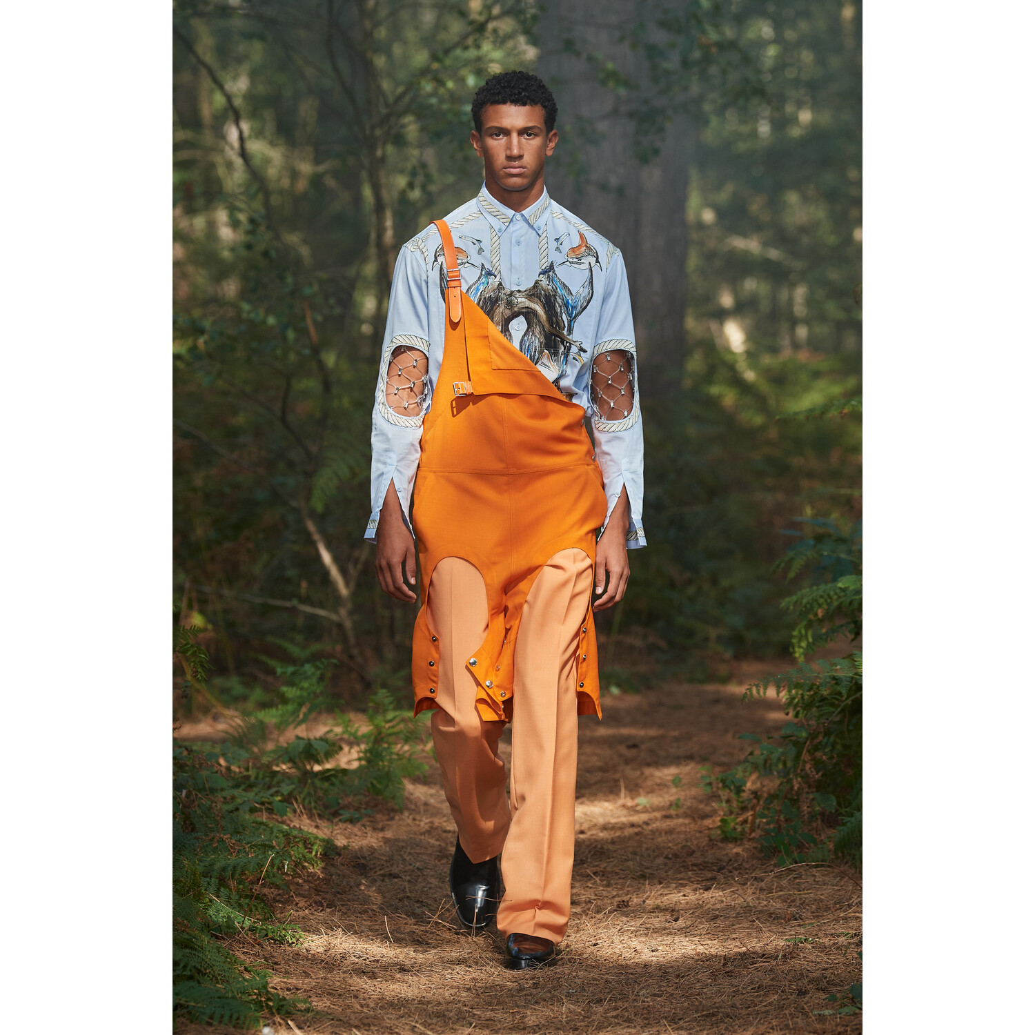 Фото Burberry Spring 2021 Collection / Коллекция Burberry весна-лето 2021