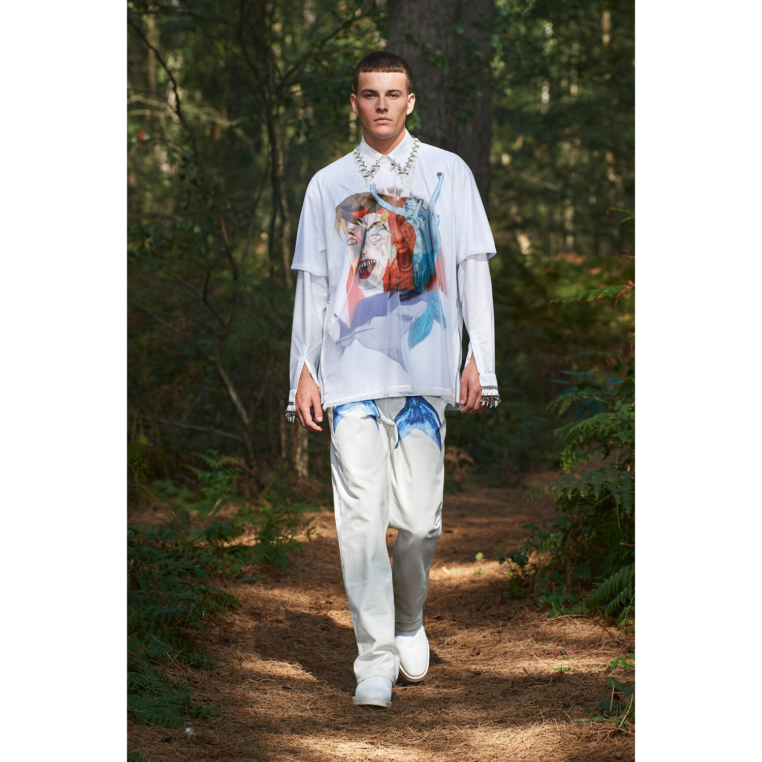 Фото Burberry Spring 2021 Collection / Коллекция Burberry весна-лето 2021