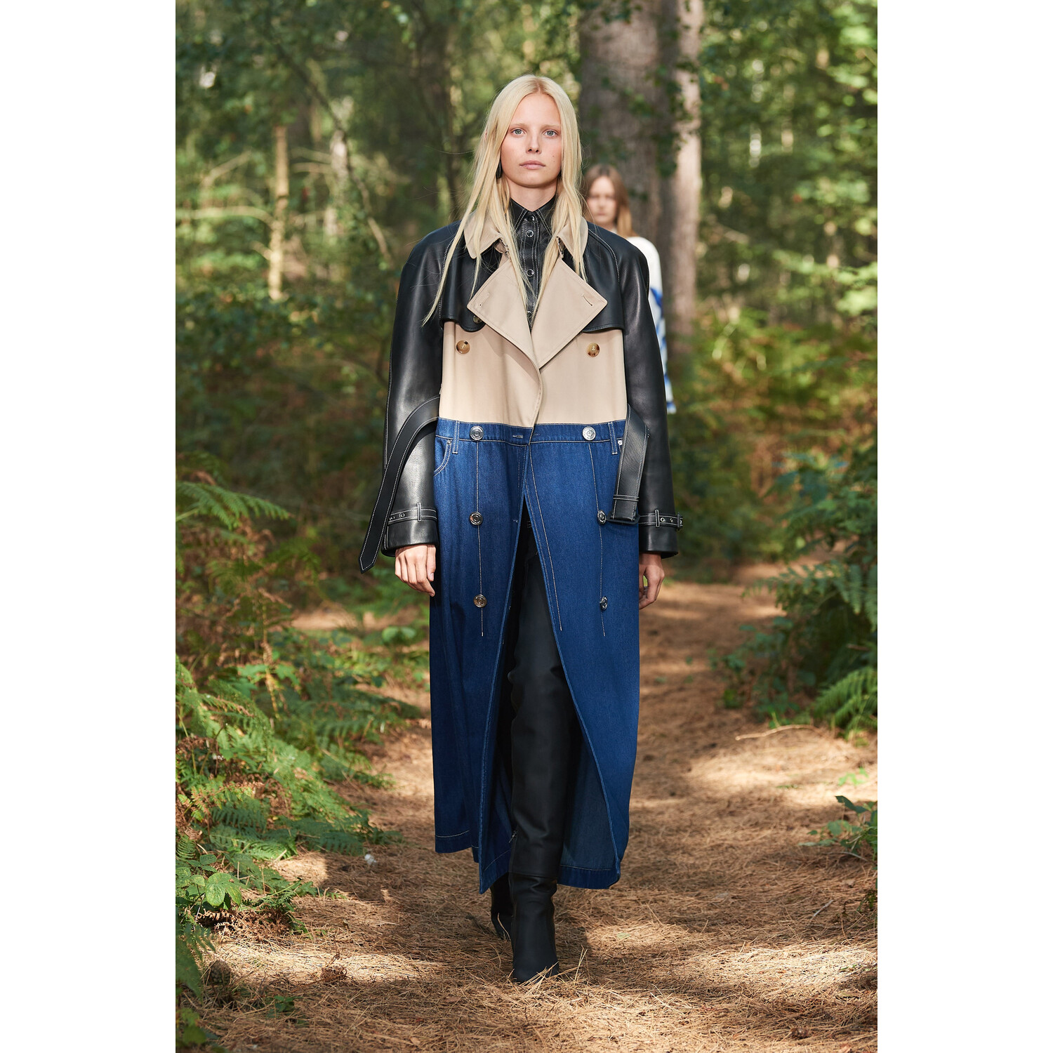 Фото Burberry Spring 2021 Collection / Коллекция Burberry весна-лето 2021