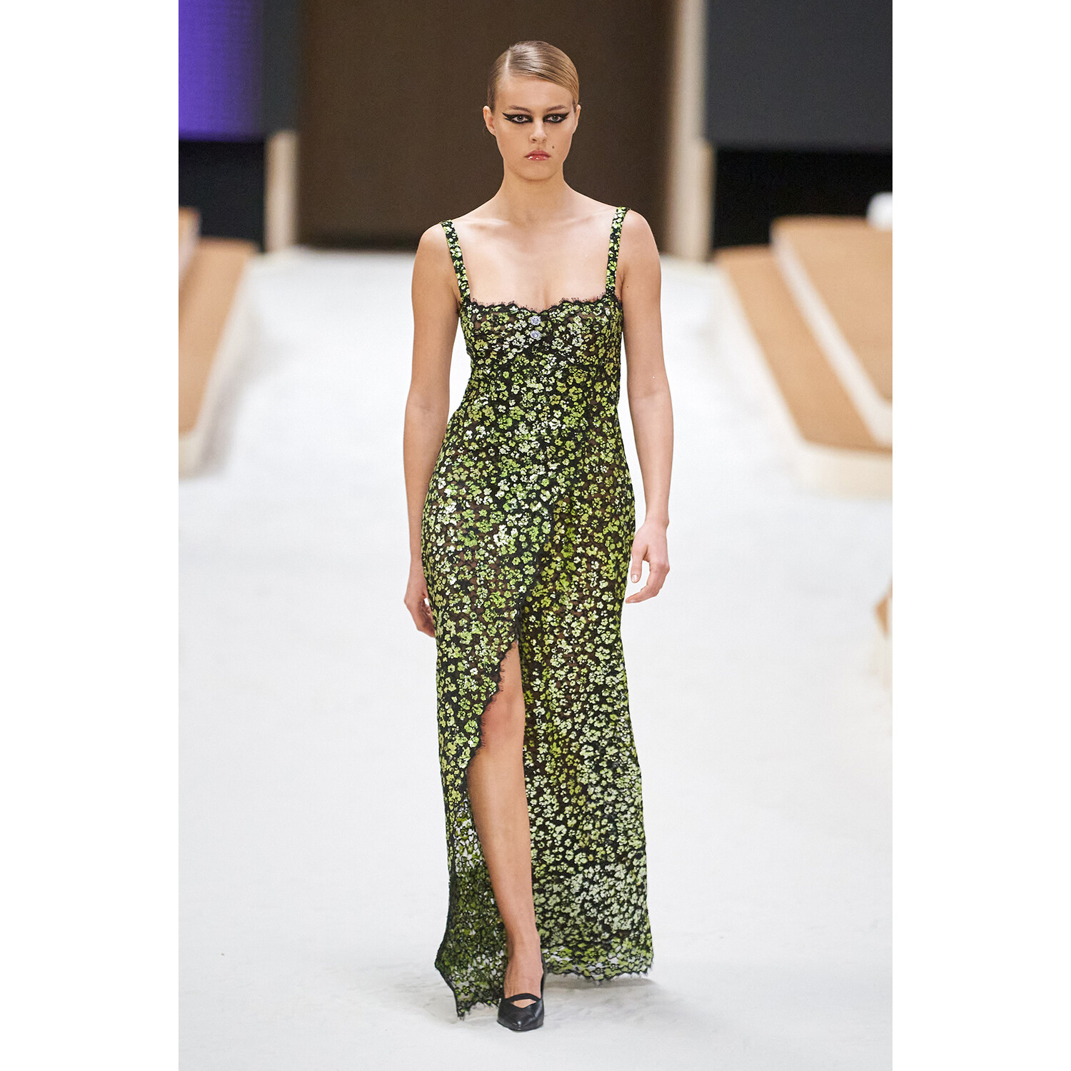 Фото Chanel Couture Spring 2022 Collection / Chanel Couture весна-лето 2022