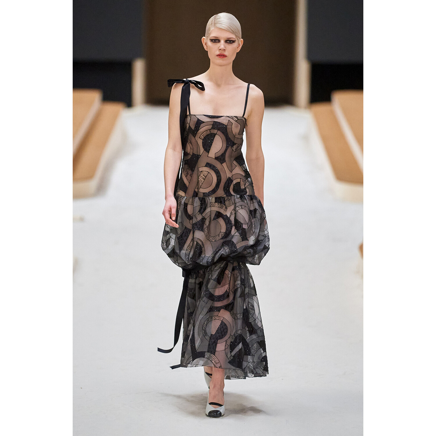 Фото Chanel Couture Spring 2022 Collection / Chanel Couture весна-лето 2022