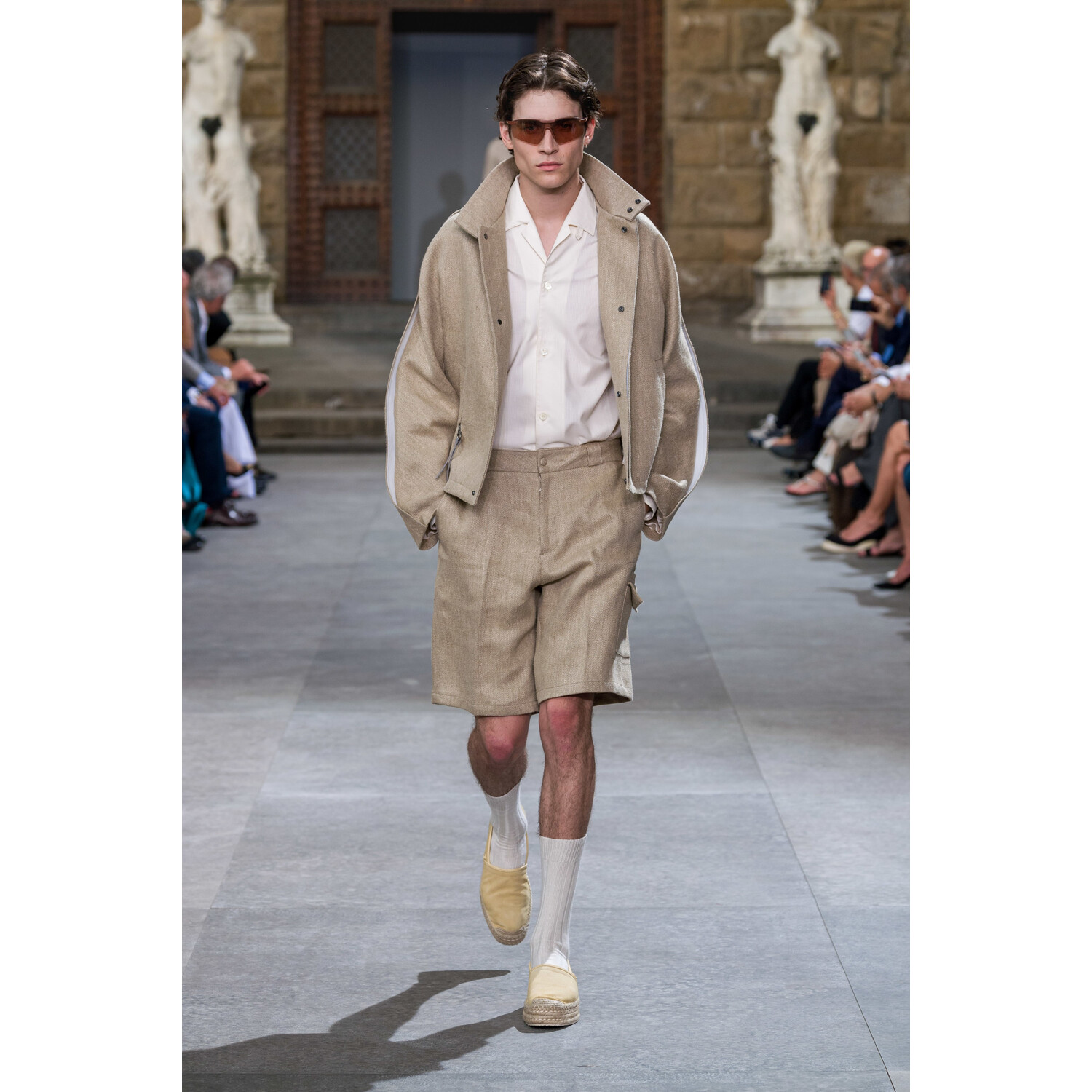 Фото Salvatore Ferragamo Spring 2020 Menswear Collection / Salvatore Ferragamo весна- лето 2020 / Неделя моды: Pitti Uomo