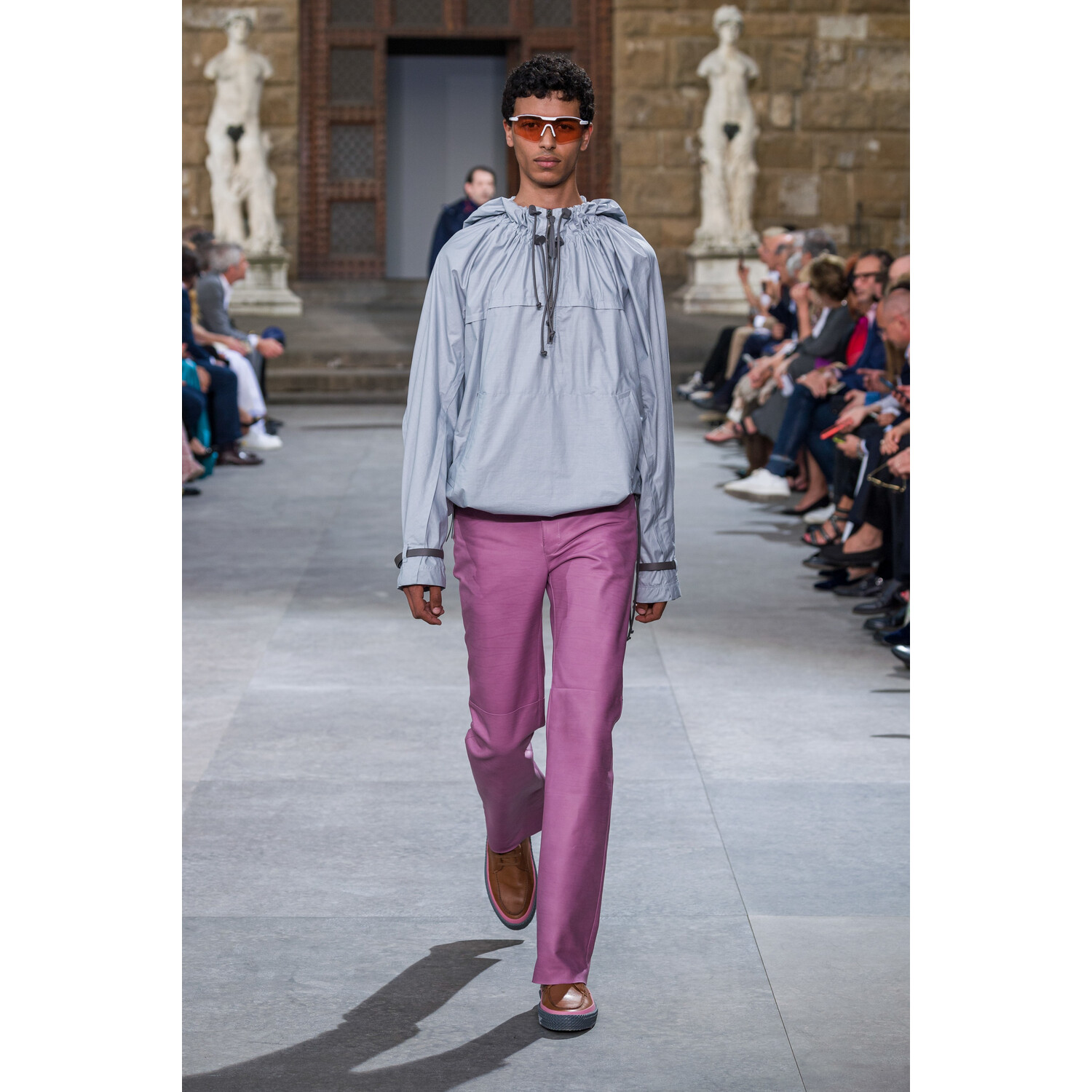 Фото Salvatore Ferragamo Spring 2020 Menswear Collection / Salvatore Ferragamo весна- лето 2020 / Неделя моды: Pitti Uomo