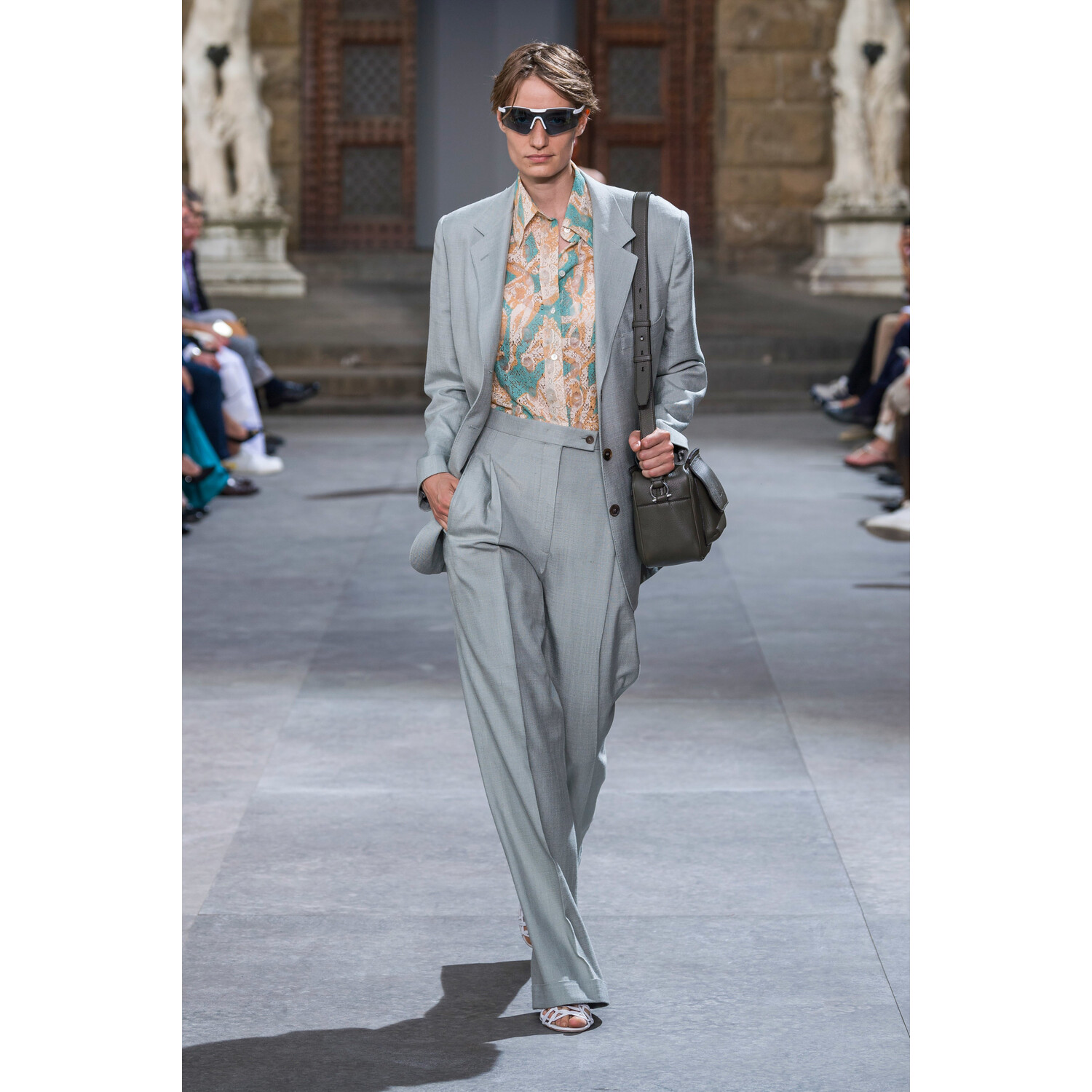 Фото Salvatore Ferragamo Spring 2020 Menswear Collection / Salvatore Ferragamo весна- лето 2020 / Неделя моды: Pitti Uomo