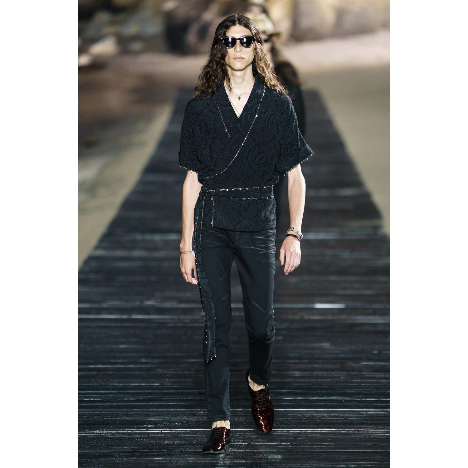 Фото Saint Laurent SPRING 2020 MENSWEAR