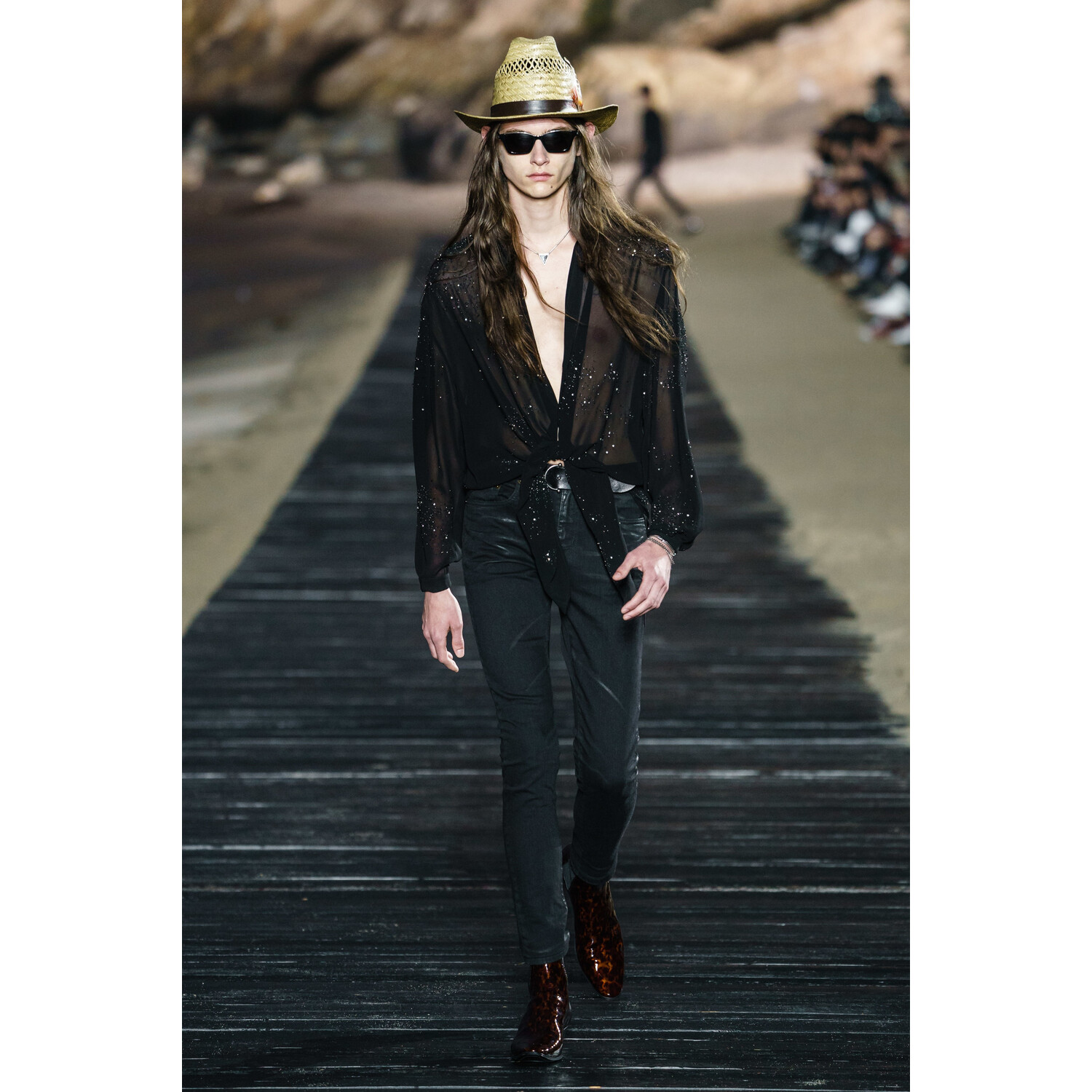 Фото Saint Laurent SPRING 2020 MENSWEAR