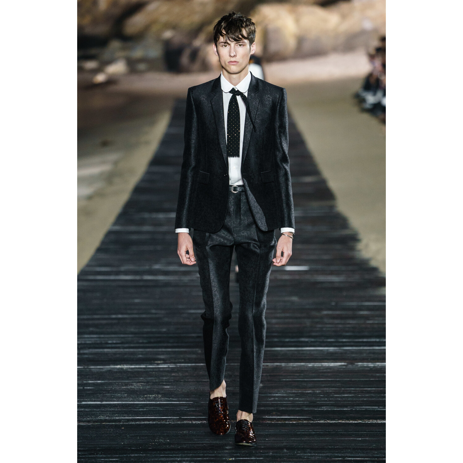 Фото Saint Laurent SPRING 2020 MENSWEAR