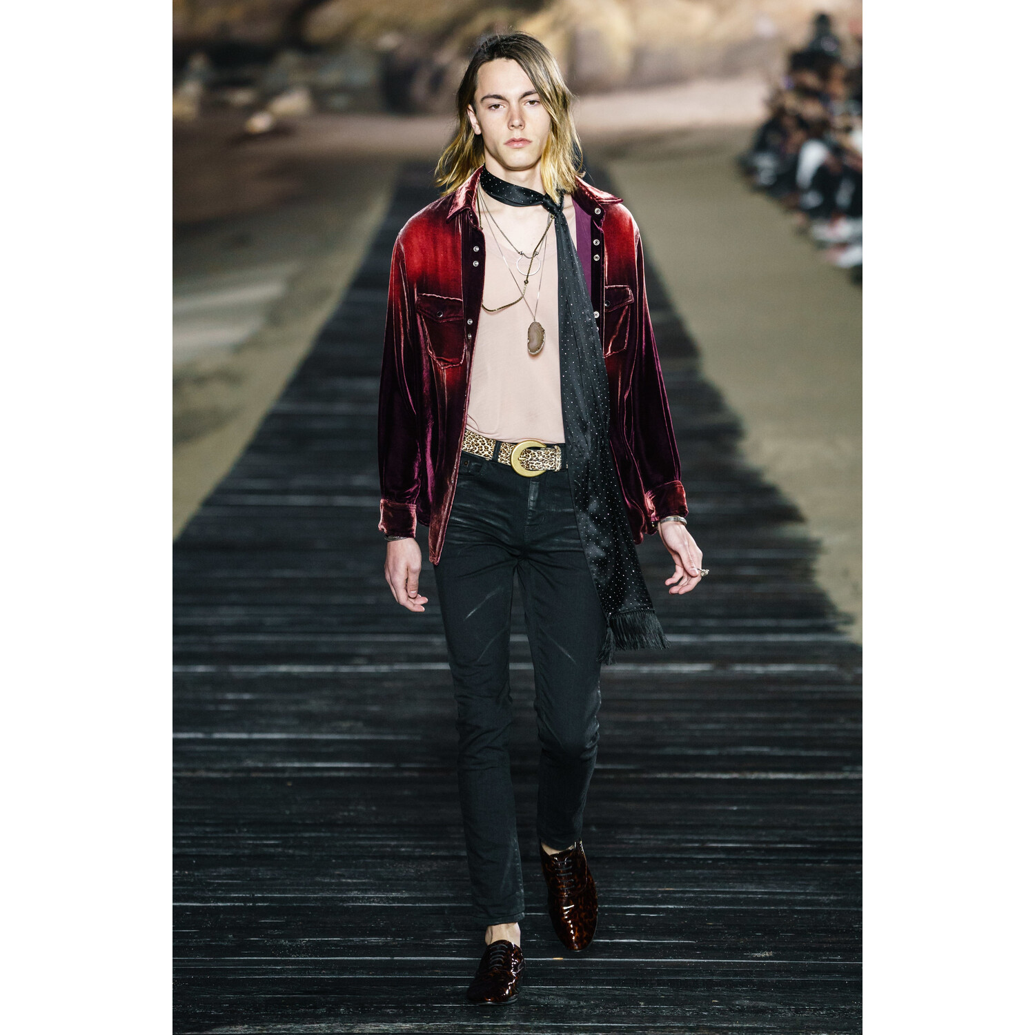 Фото Saint Laurent SPRING 2020 MENSWEAR