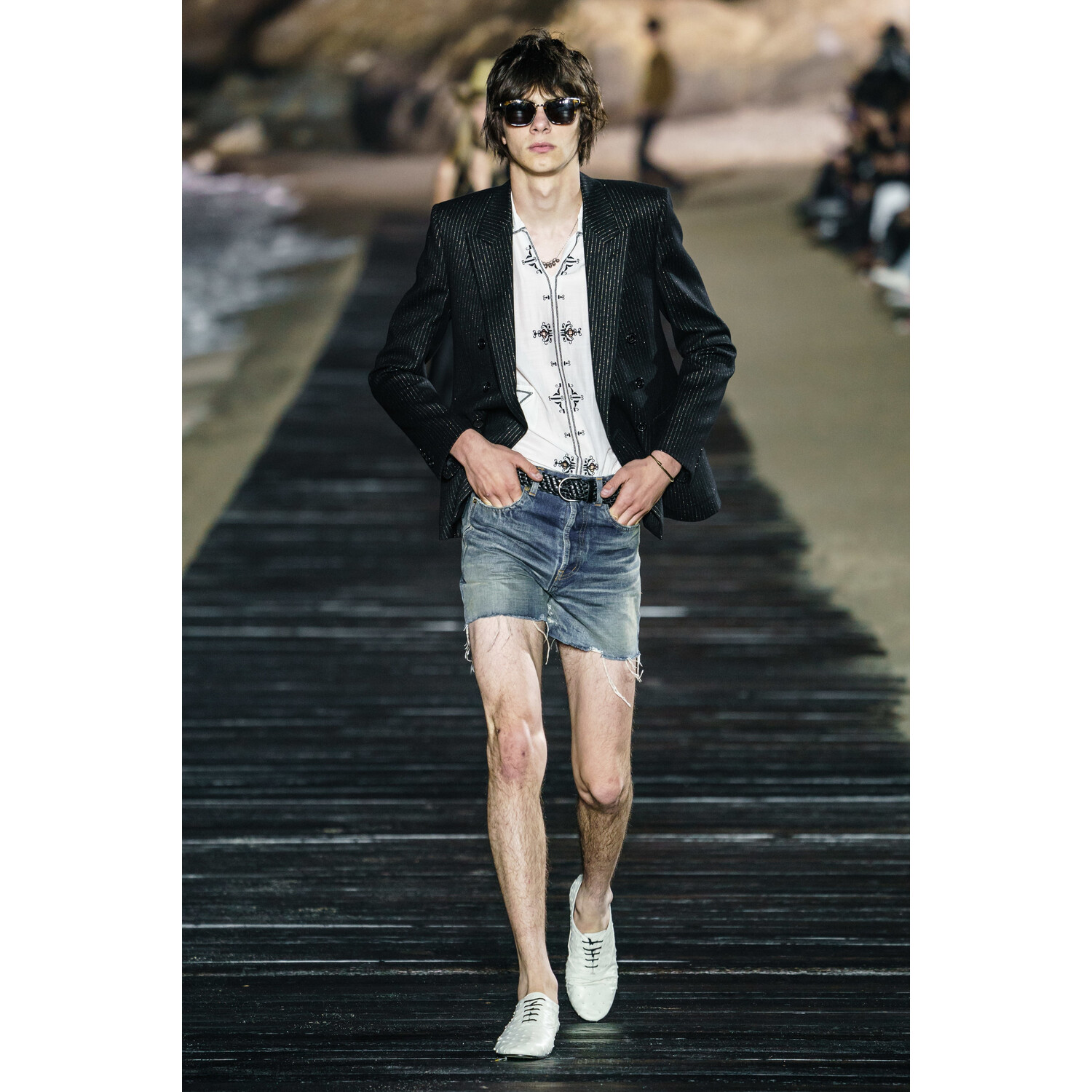 Фото Saint Laurent SPRING 2020 MENSWEAR