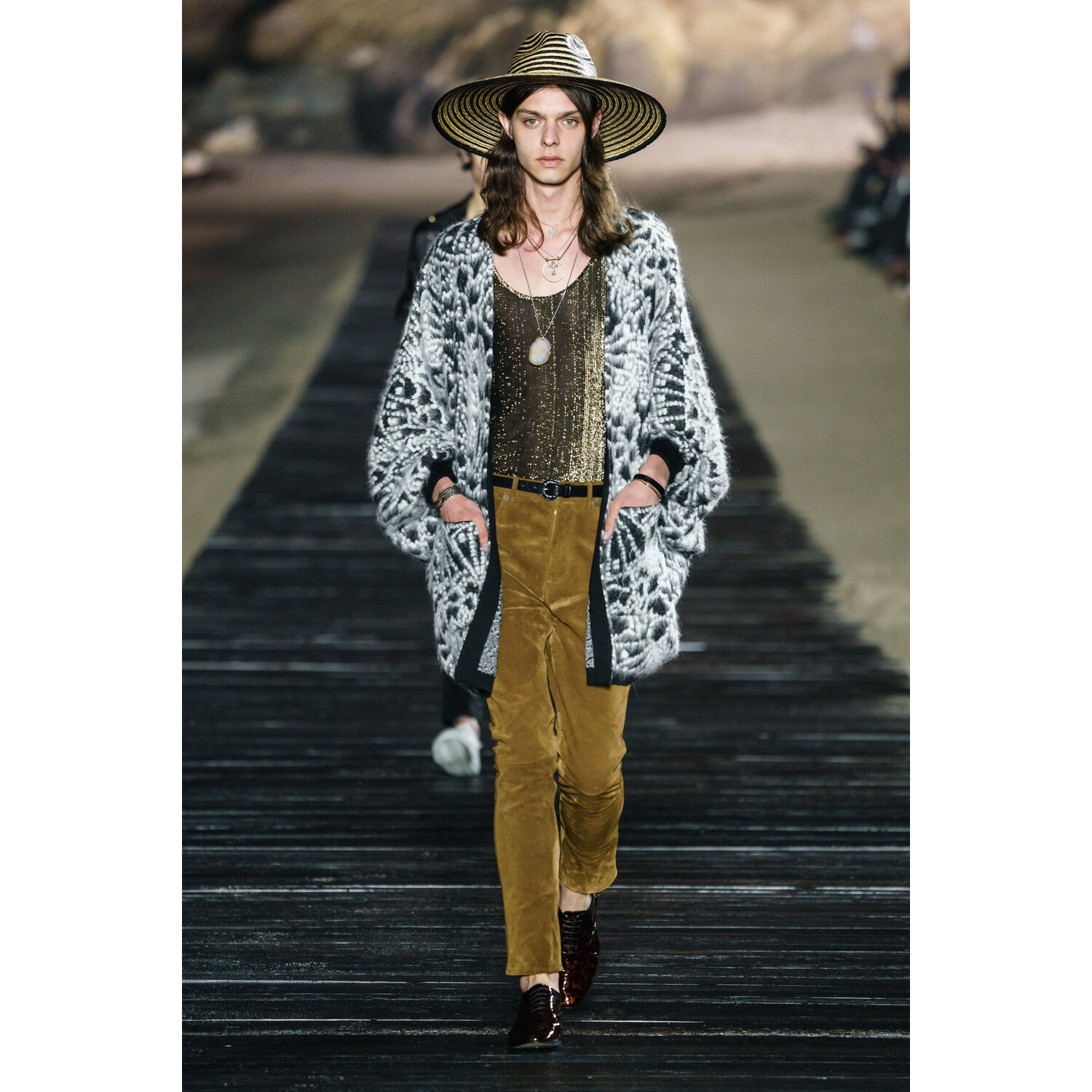 Фото Saint Laurent SPRING 2020 MENSWEAR