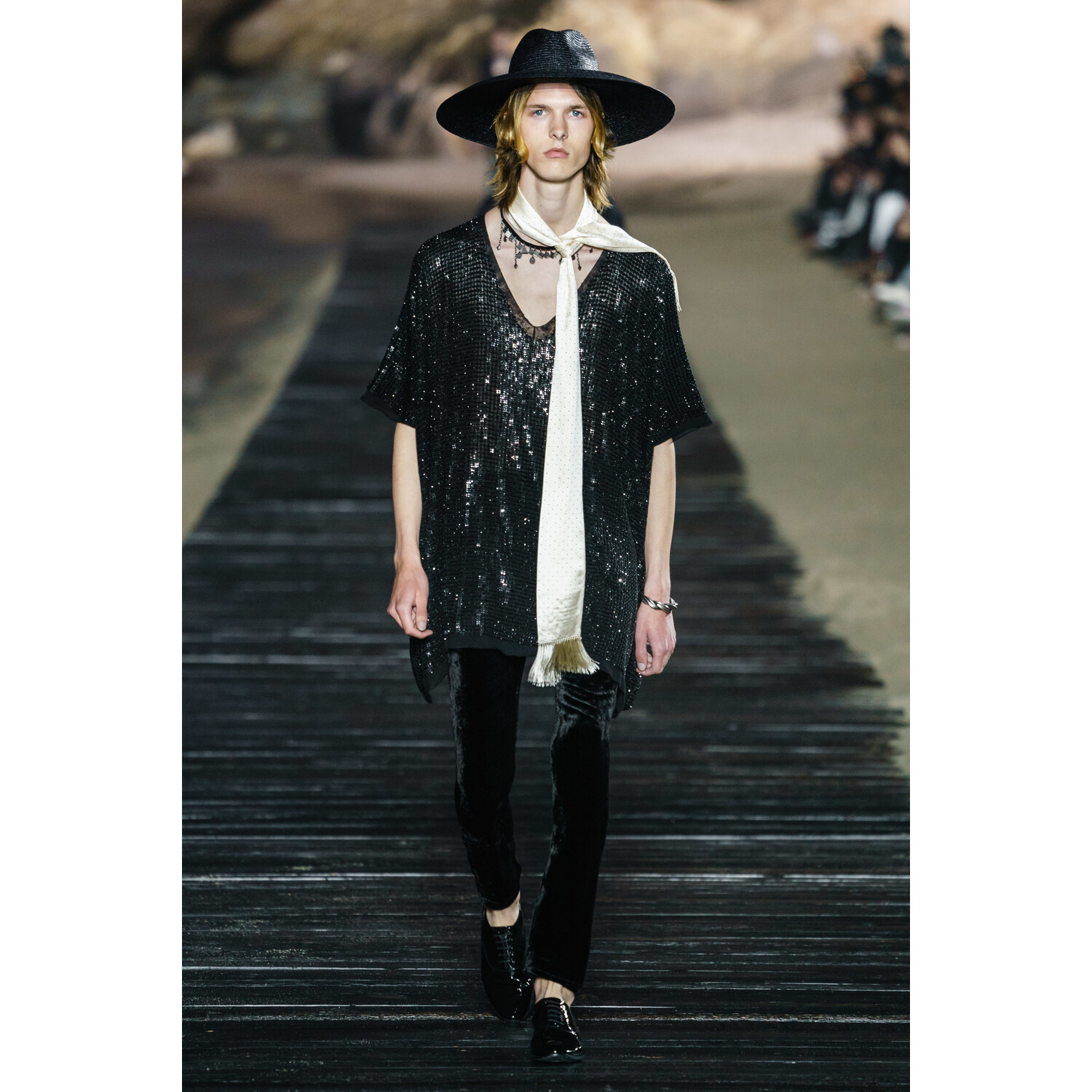 Фото Saint Laurent SPRING 2020 MENSWEAR