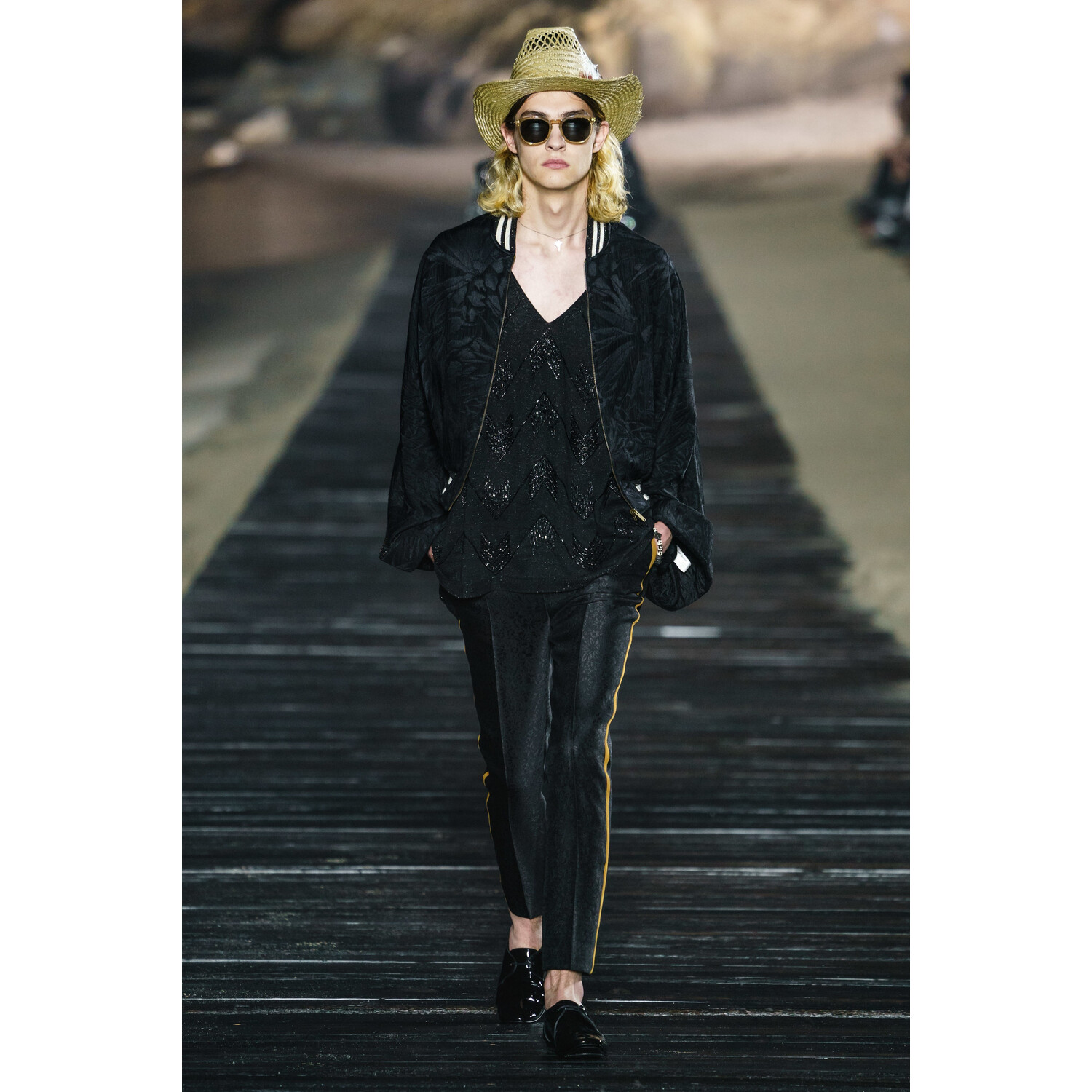 Фото Saint Laurent SPRING 2020 MENSWEAR