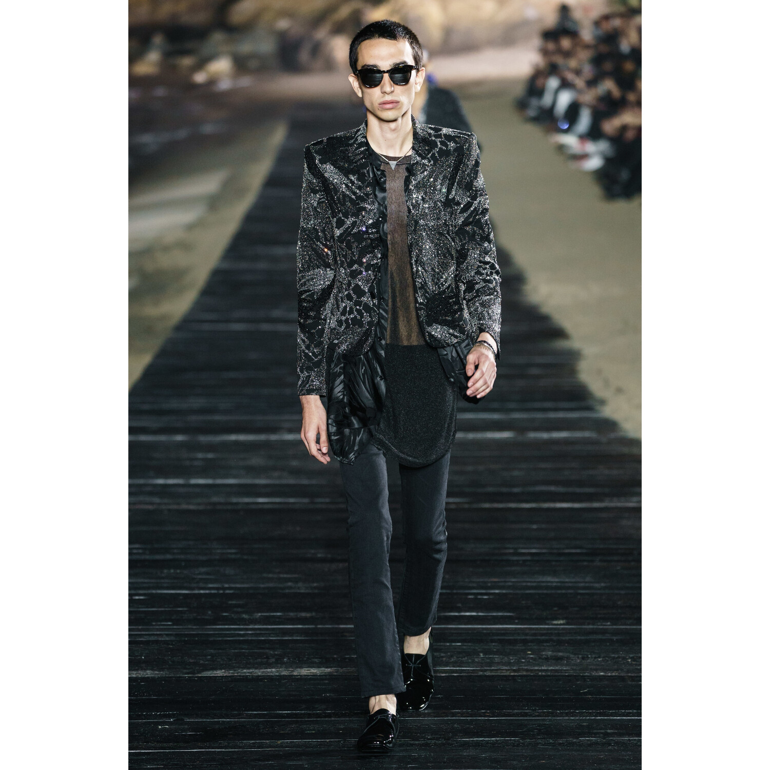 Фото Saint Laurent SPRING 2020 MENSWEAR