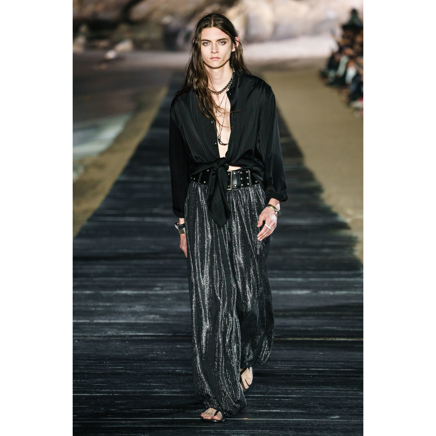 Фото Saint Laurent SPRING 2020 MENSWEAR