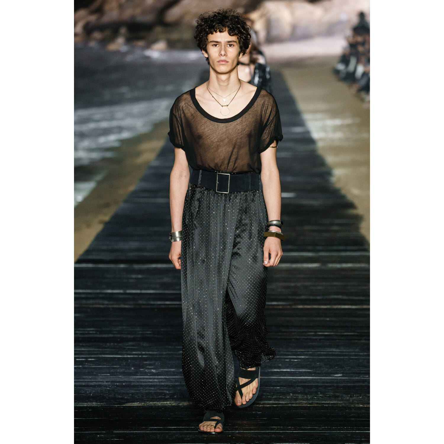 Фото Saint Laurent SPRING 2020 MENSWEAR