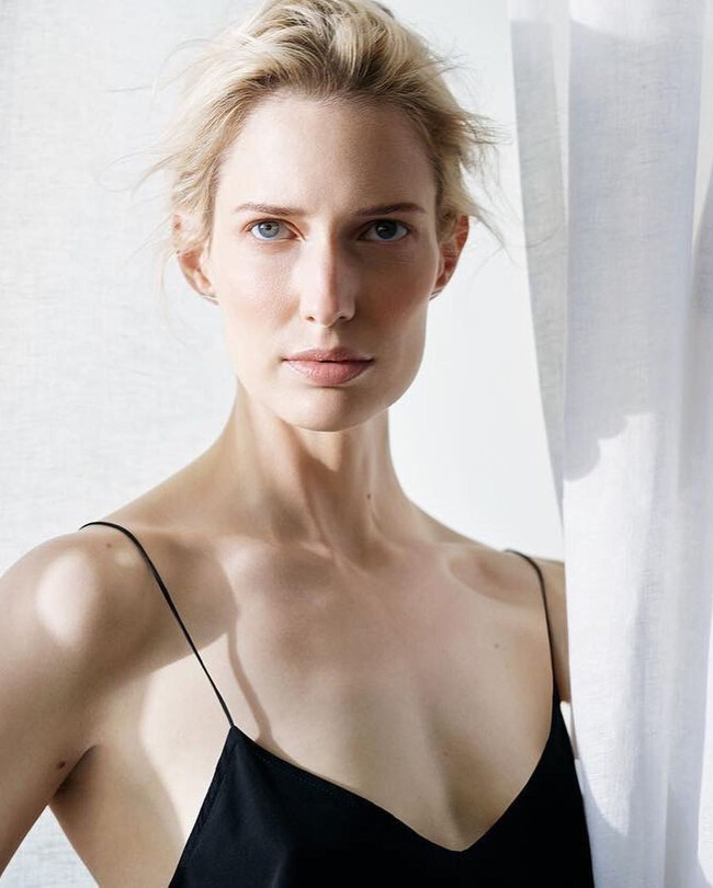 Сара Макнейли