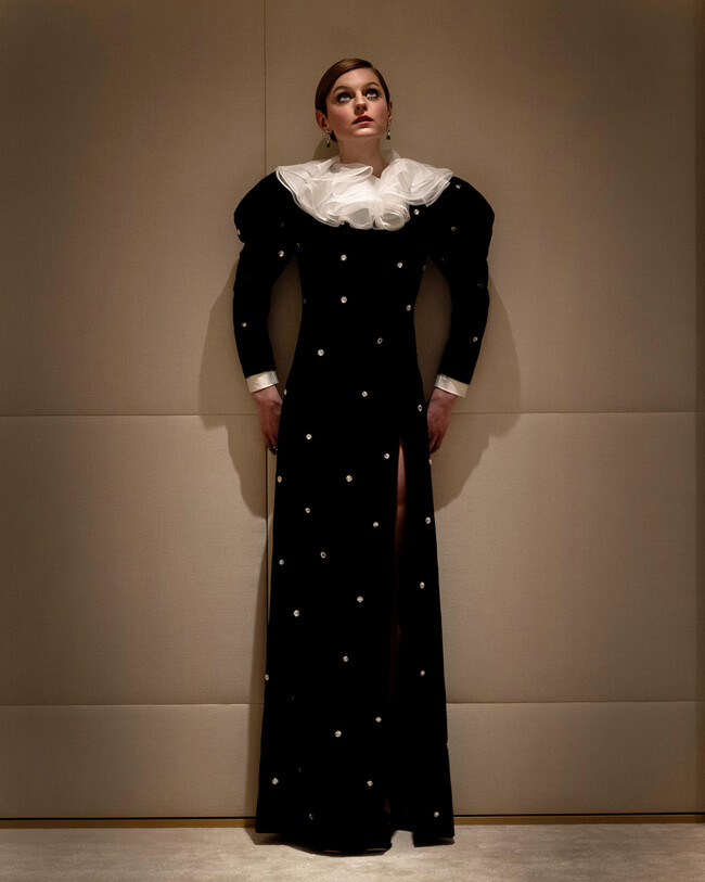 Эмма Коррин в Miu Miu Золотой глобус 2021