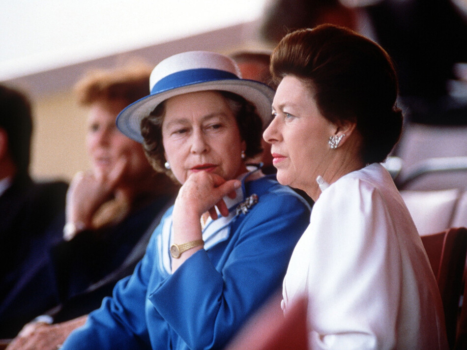 Елизавет II и принцесса Маргарет