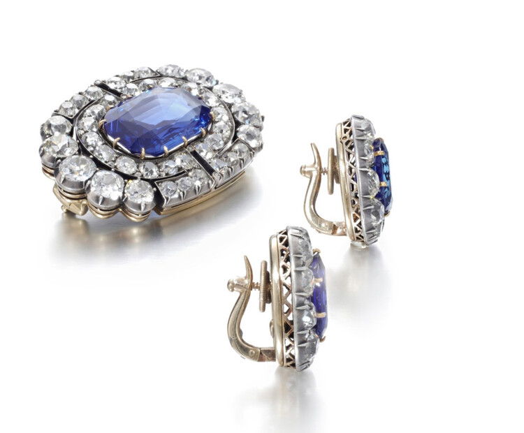 Брошь и серьги великой княгини Марии Павловны с голубыми сапфирами и бриллиантами