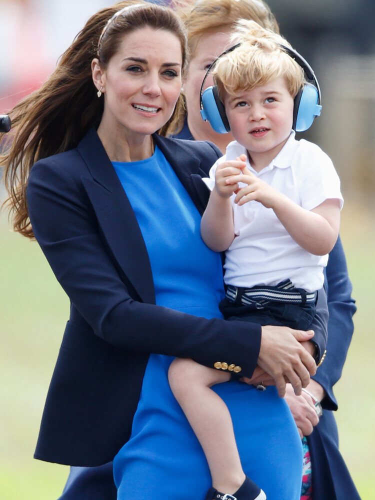 Kate_Middleton_Prince_George_plan_2022_01_Mainstyle.jpg
