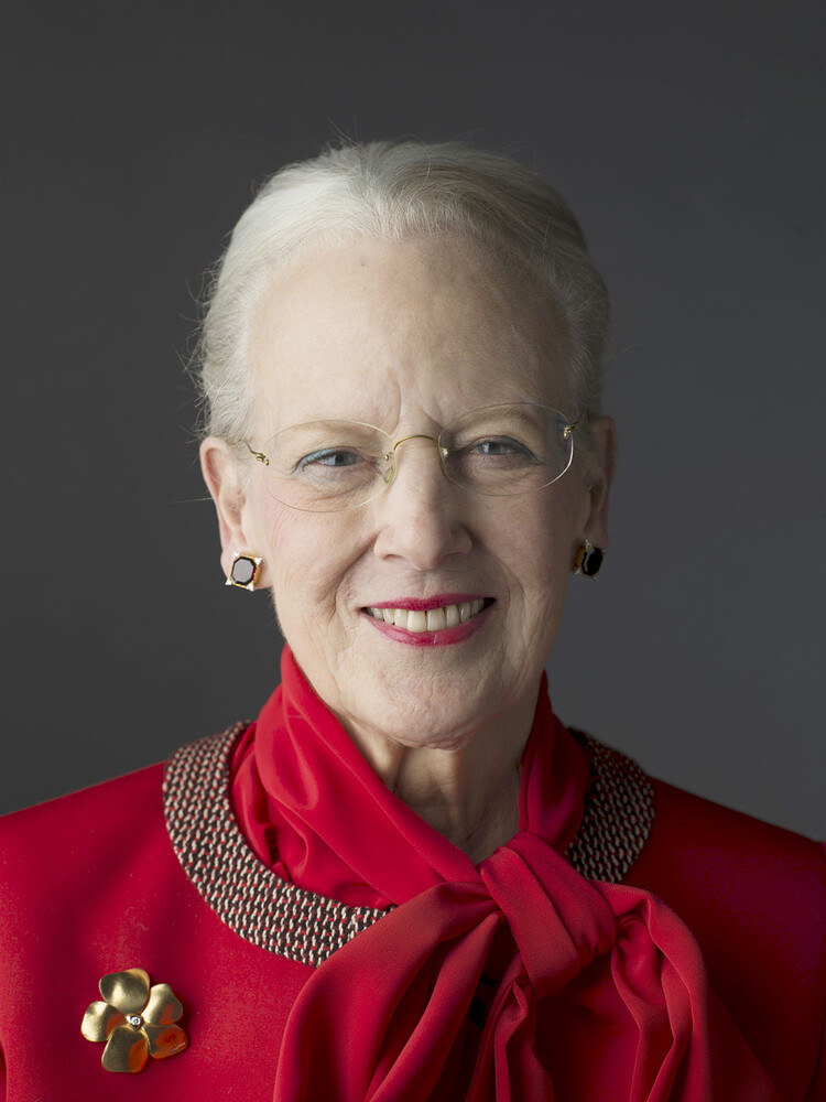 Королева Дании, Маргрет II официальный портрет в день 79-летия монарха