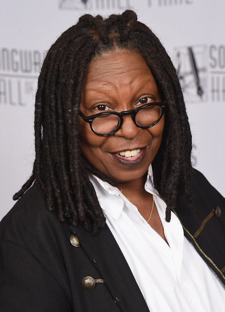 Вупи Голдберг потребовала от королевской семьи извинений за колониализм