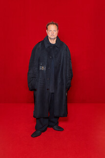 Balenciaga весна-лето 2022 / Balenciaga Spring 2022 Ready-to-Wear collection