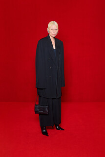 Balenciaga весна-лето 2022 / Balenciaga Spring 2022 Ready-to-Wear collection