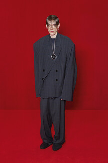 Balenciaga весна-лето 2022 / Balenciaga Spring 2022 Ready-to-Wear collection