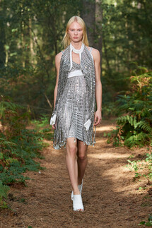 Burberry Spring 2021 Collection / Коллекция Burberry весна-лето 2021