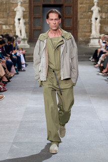 Salvatore Ferragamo Spring 2020 Menswear Collection / Salvatore Ferragamo весна- лето 2020 / Неделя моды: Pitti Uomo