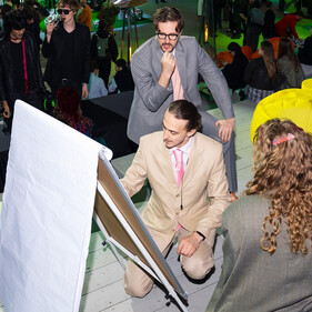 В парке Горького открылся креативный летний офис «Сфера Х5»