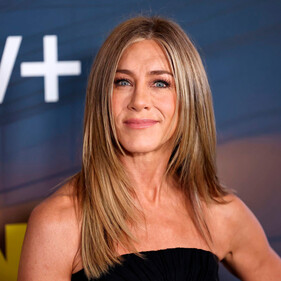 Дженнифер Энистон откровенно рассказала о 20-летней борьбе за материнство