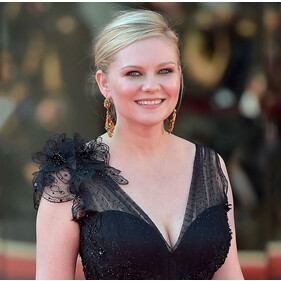 Кирстен Данст раскрыла имя сына, недавно рождённого от Джесси Племонса