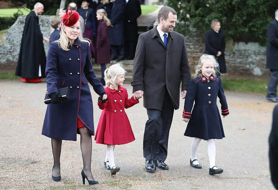 Отем и Питер с детьми