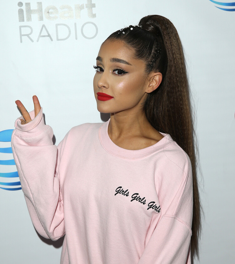 Ариана Гранде благотворительность