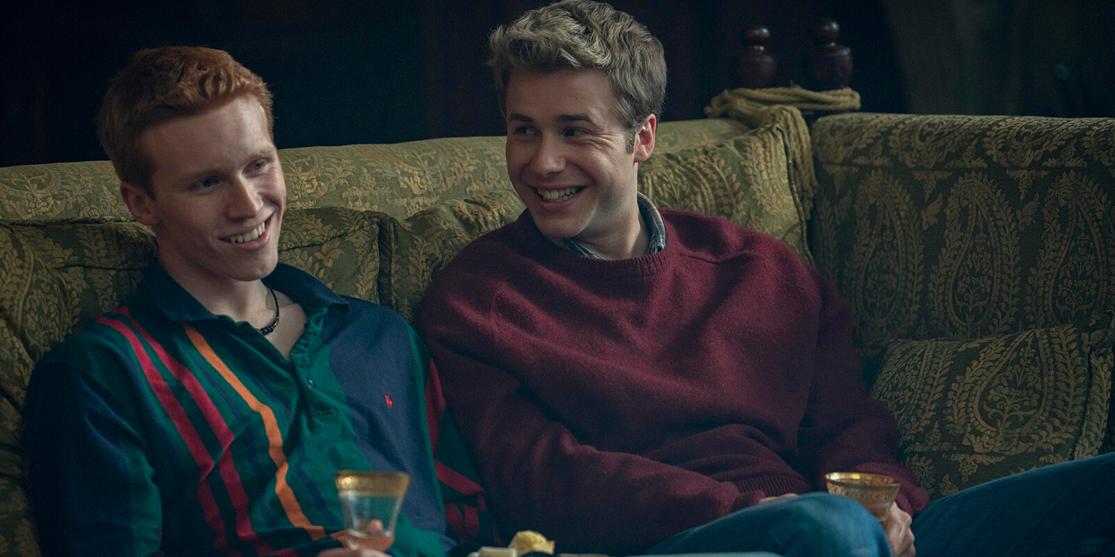 Кадр из сериала «Корона», 2023