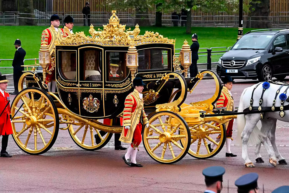 Карета Diamond Jubilee