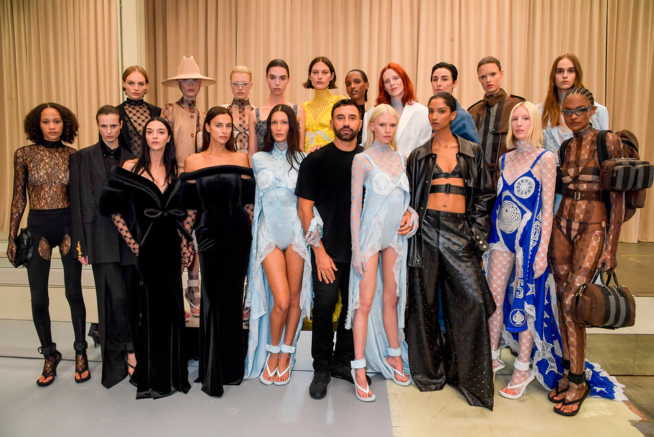 Коллекция Burberry весна-лето 2023