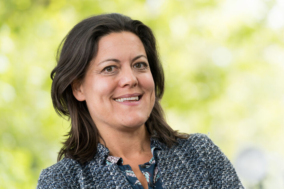 Анна Пастернак